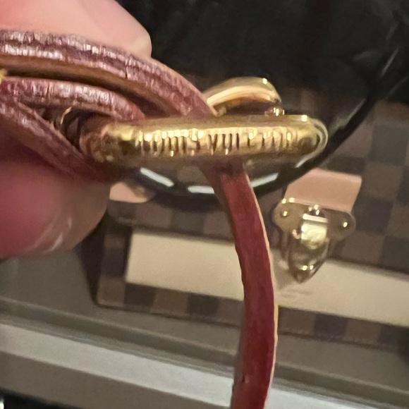 Louis Vuitton Turrene MM - Picture 14 of 16